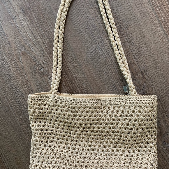 Lina Elegant Tan Crochet Tote Bag - Picture 5 of 7